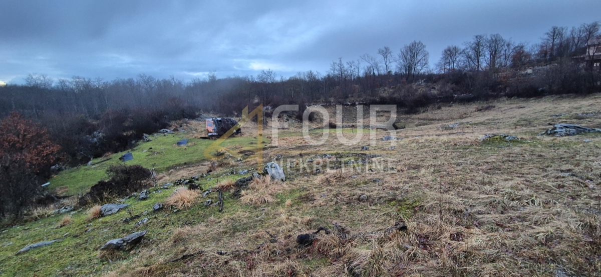 Zemljišče Breza, Klana, 900m2