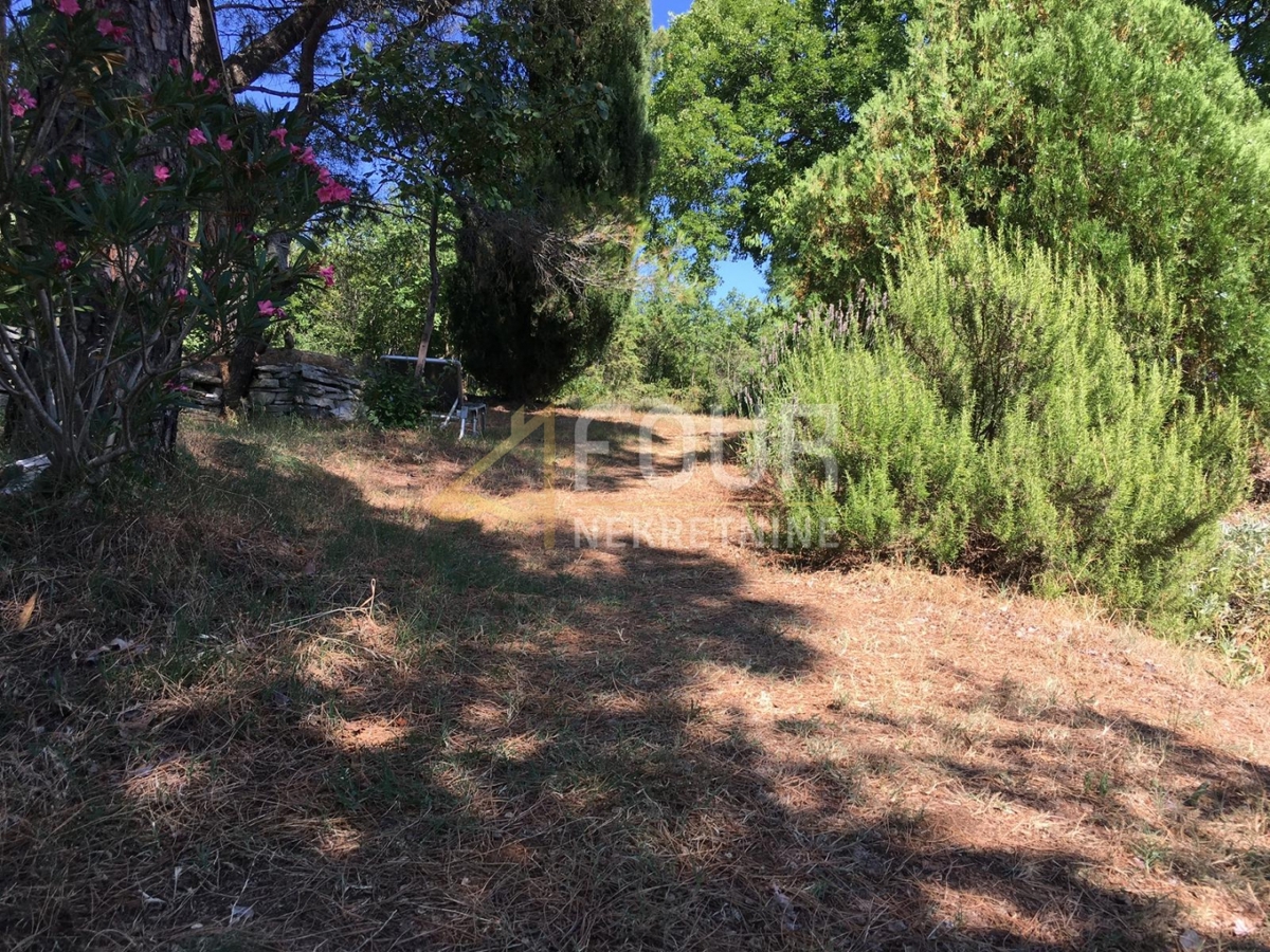 Hiša Trget, Raša, 247,26m2