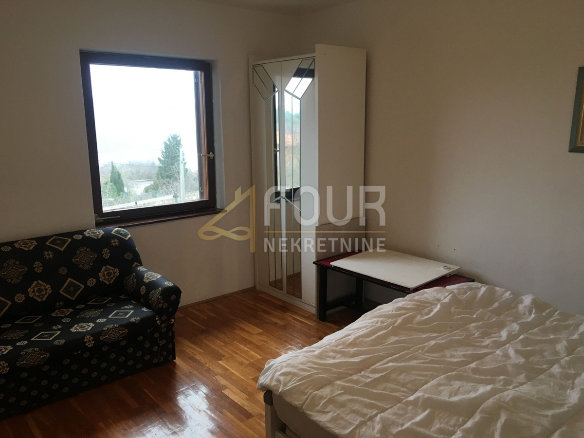 Hiša Trget, Raša, 247,26m2