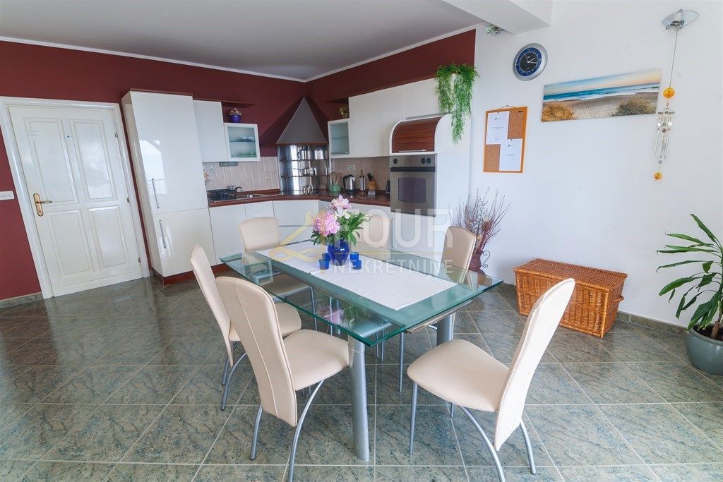 Hiša Oprić, Opatija - Okolica, 166m2