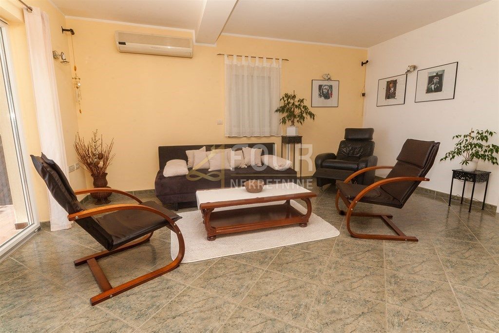 Hiša Oprić, Opatija - Okolica, 166m2