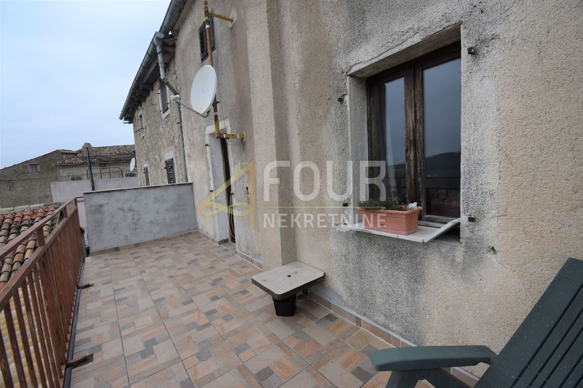 Stanovanje Motovun, 100m2