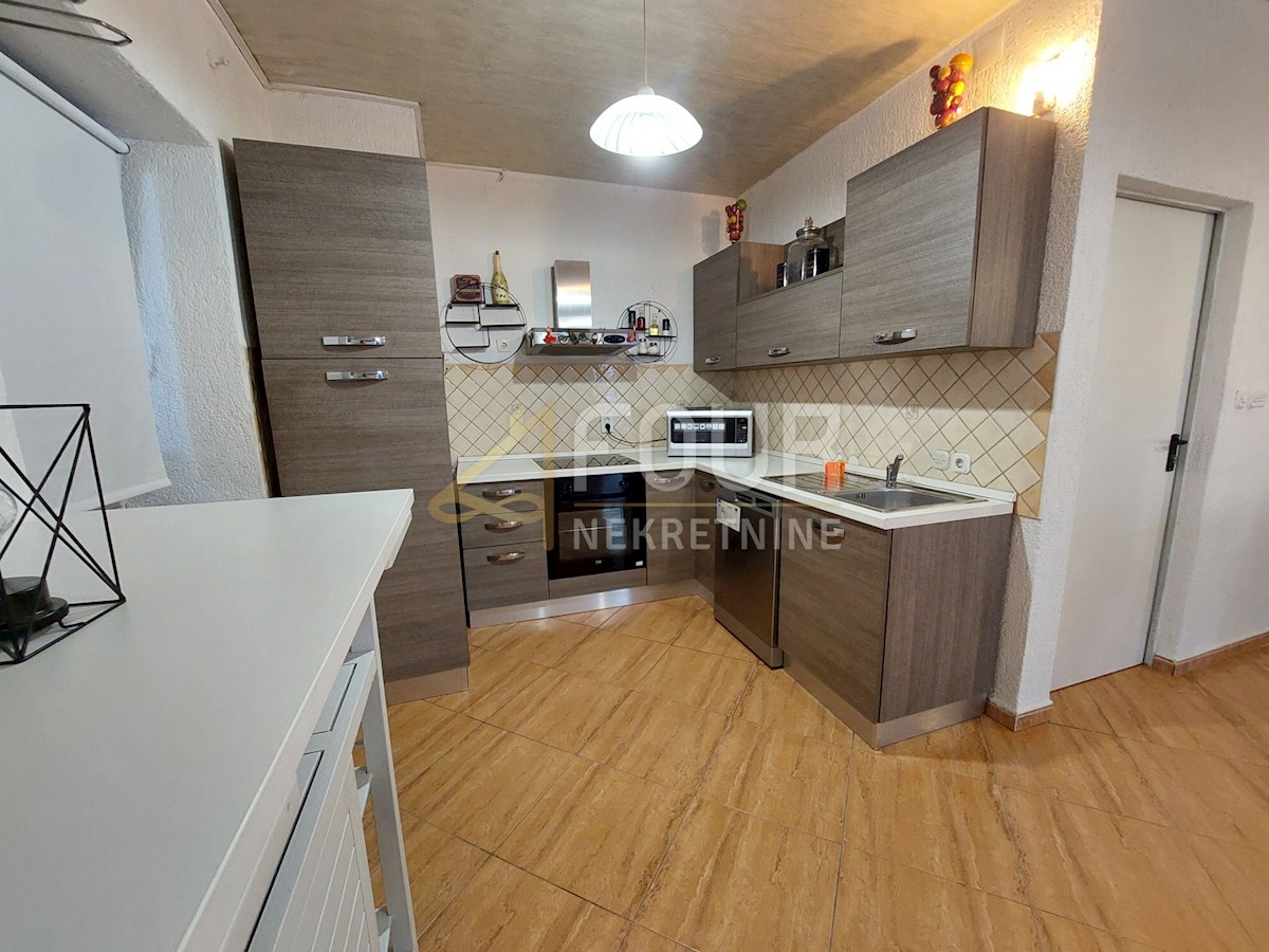 Hiša Kastav, 379m2