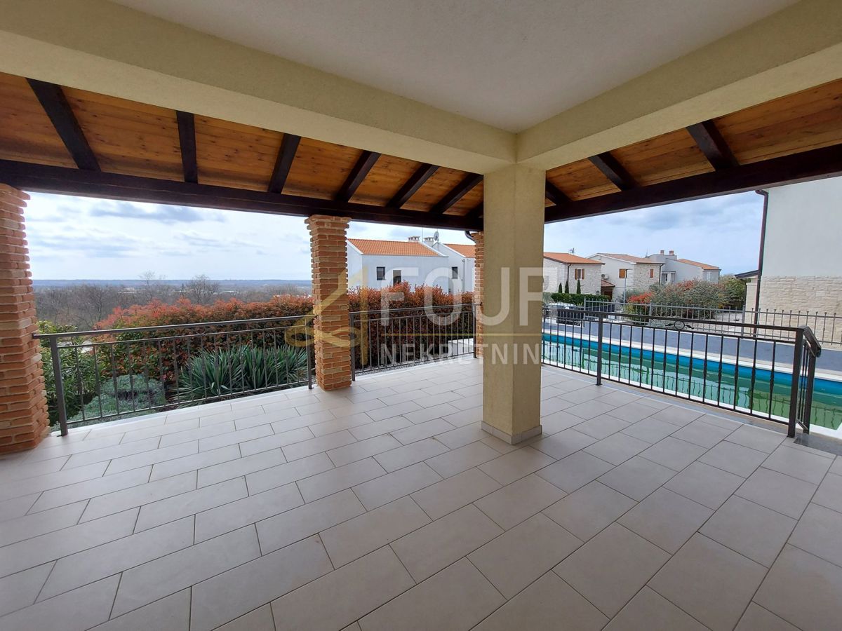 Hiša Kaštelir, Kaštelir-Labinci, 180m2