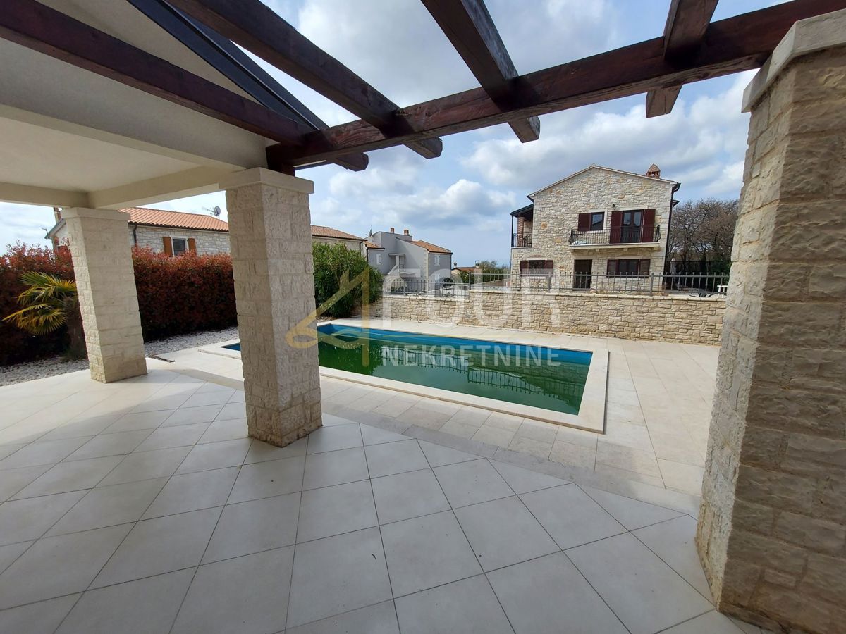 Hiša Kaštelir, Kaštelir-Labinci, 180m2