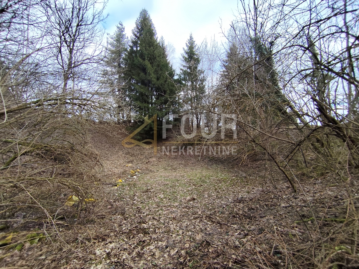 Zemljišče Vrbovsko, 2.122m2