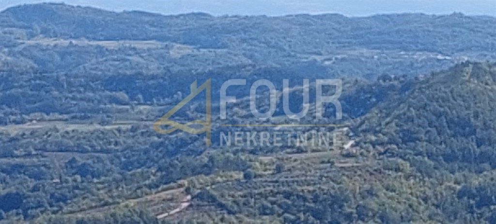 Zemljišče Kršikla, Pazin - Okolica, 1.747m2