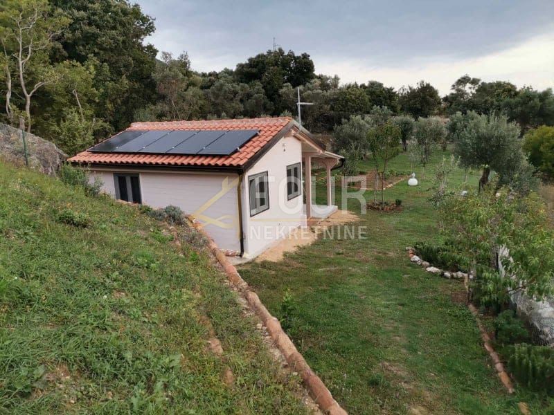 Zemljišče Mali Lošinj, 400m2