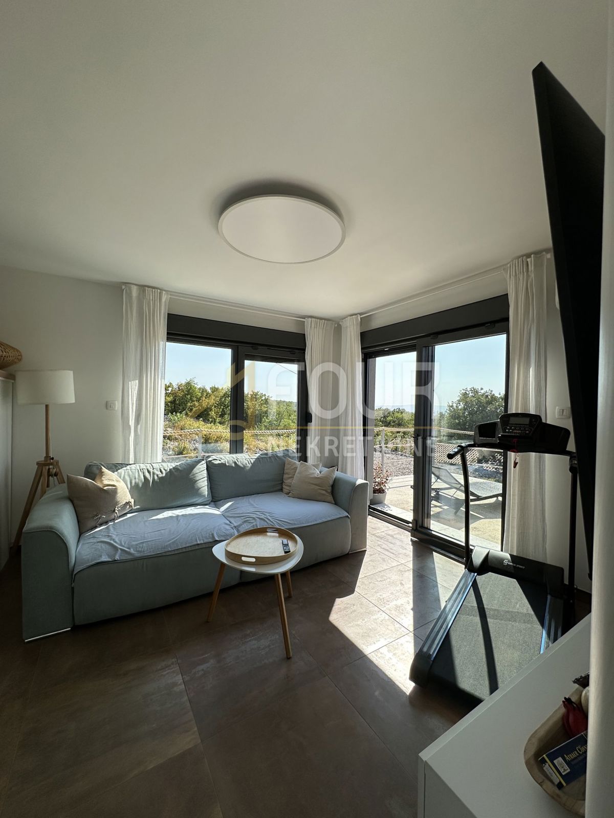Hiša Šmrika, Kraljevica, 75m2