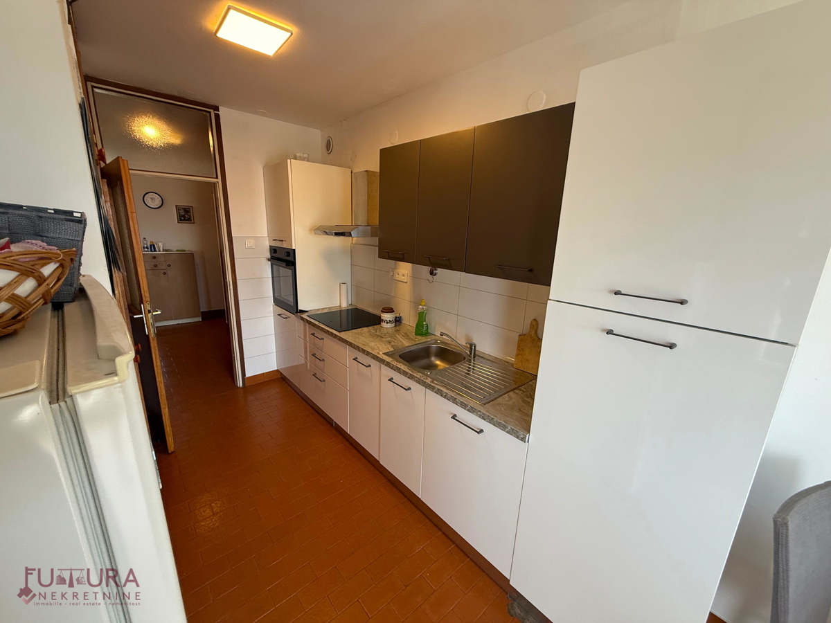 ZADAR - BULEVAR, STANOVANJE 70,65 M2, PRODAJA, RAZGLED, ODLIČNA LOKACIJA!!!