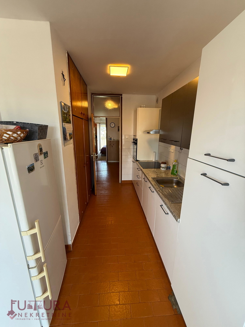 ZADAR - BULEVAR, STANOVANJE 70,65 M2, PRODAJA, RAZGLED, ODLIČNA LOKACIJA!!!