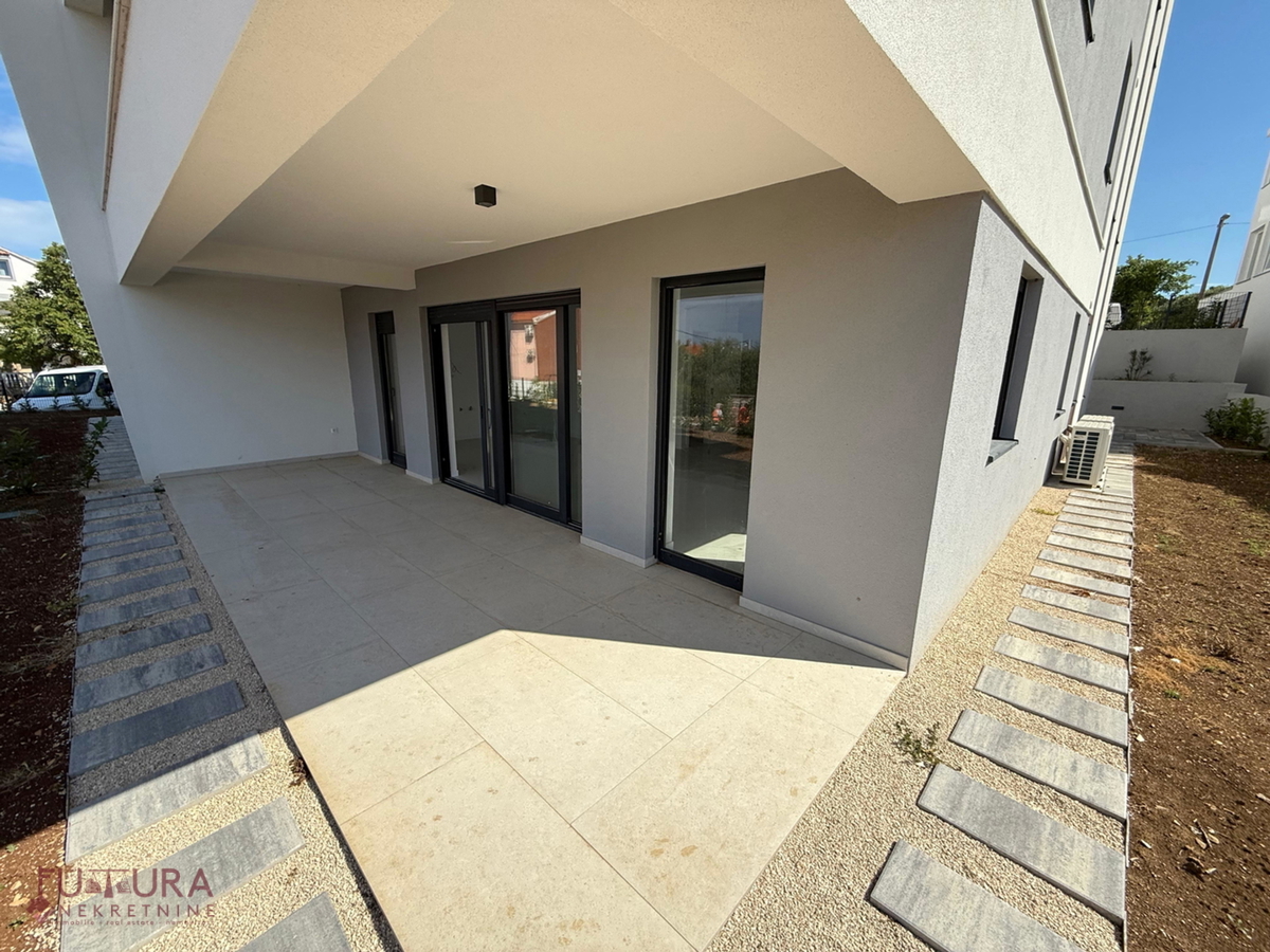 ZADAR - DIKLO, STANOVANJE 118 M2, PRODAJA, NOVO, VRT, RAZGLED, LOKACIJA!!!
