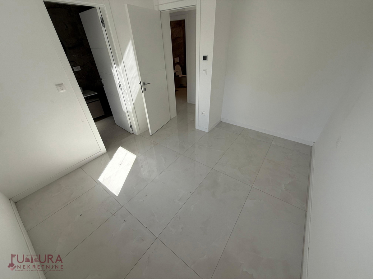 ZADAR - DIKLO, STANOVANJE 118 M2, PRODAJA, NOVO, VRT, RAZGLED, LOKACIJA!!!