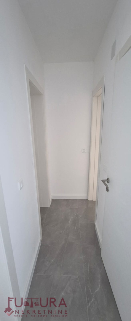 PAG - MANDRE, STANOVANJE 73,25 M2, PRODAJA, VRT, NOVO, LOKACIJA!