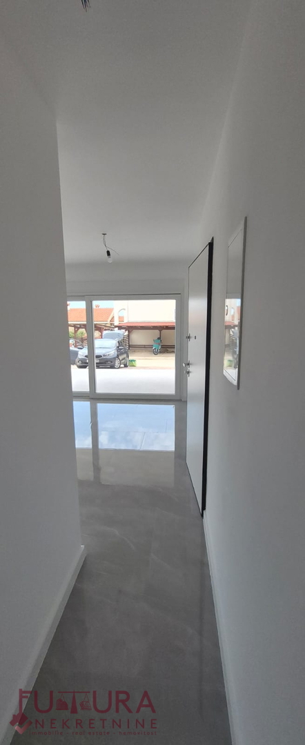 PAG - MANDRE, STANOVANJE 73,25 M2, PRODAJA, VRT, NOVO, LOKACIJA!