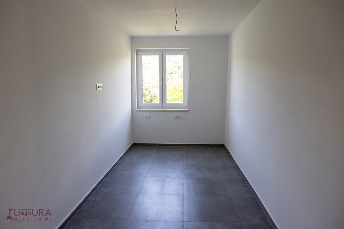 Pag - Mandre, stan 100,32 m2, prodaja, razgled, vrt, garaža, lokacija