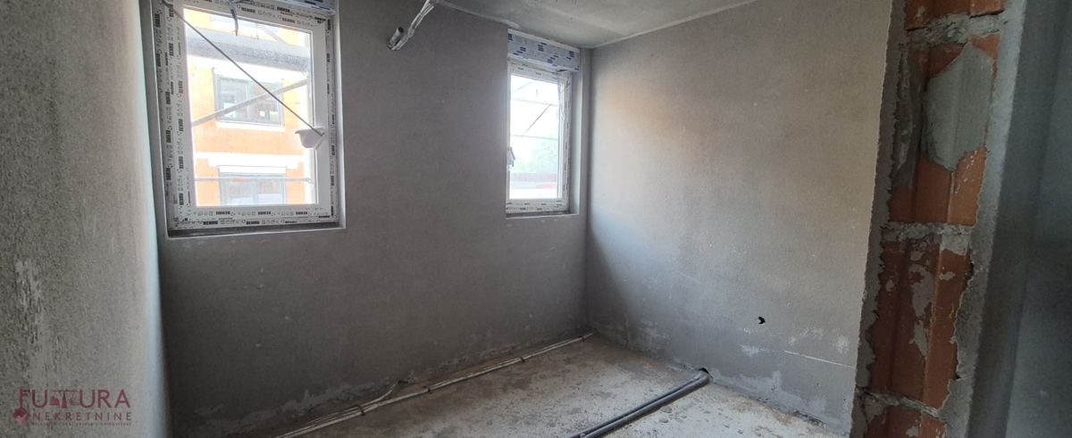 AKCIJA!! PAG - MANDRE, STANOVANJE 154,06 M2, PRODAJA, PRVA VRSTA OB MORJU, RAZGLED, NOVO, VRT, DVIGALO!!!