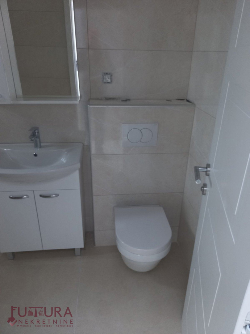 PAG - MANDRE, STANOVANJE 71 M2, PRODAJA, NOVO, VRT!!!