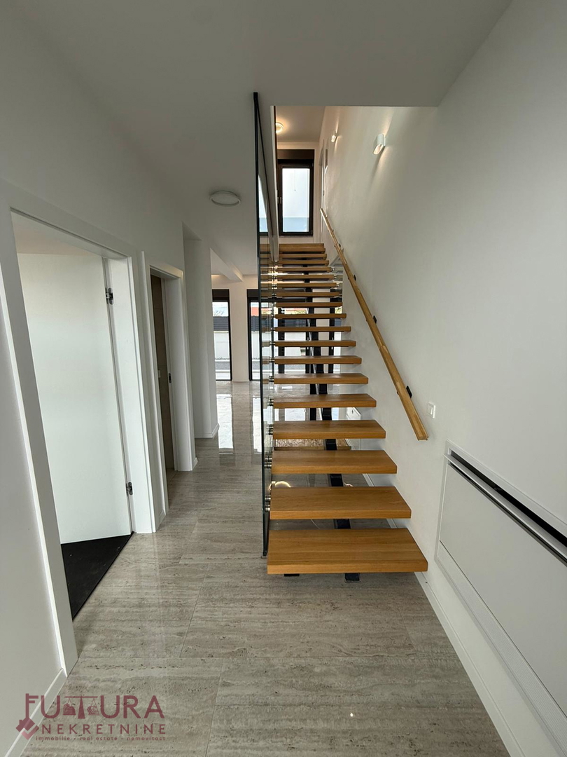 ZADAR - ZATON, HIŠA 220,43 M2, PRODAJA, NOVO, BAZEN, VRT!!