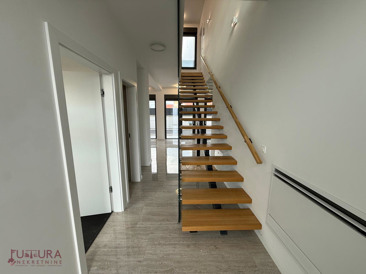 ZADAR - ZATON, HIŠA 220,43 M2, PRODAJA, NOVO, BAZEN, VRT!!