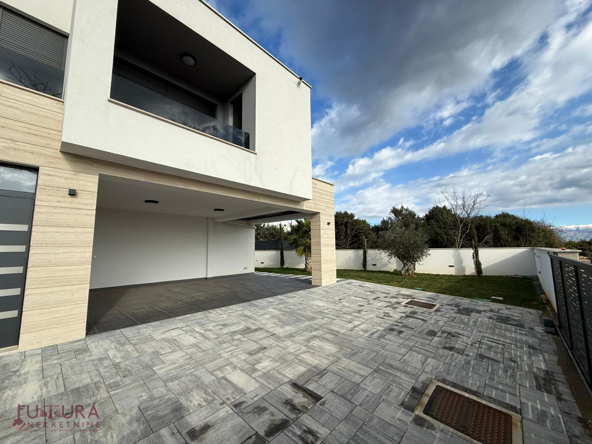 ZADAR - ZATON, HIŠA 220,43 M2, PRODAJA, NOVO, BAZEN, VRT!!