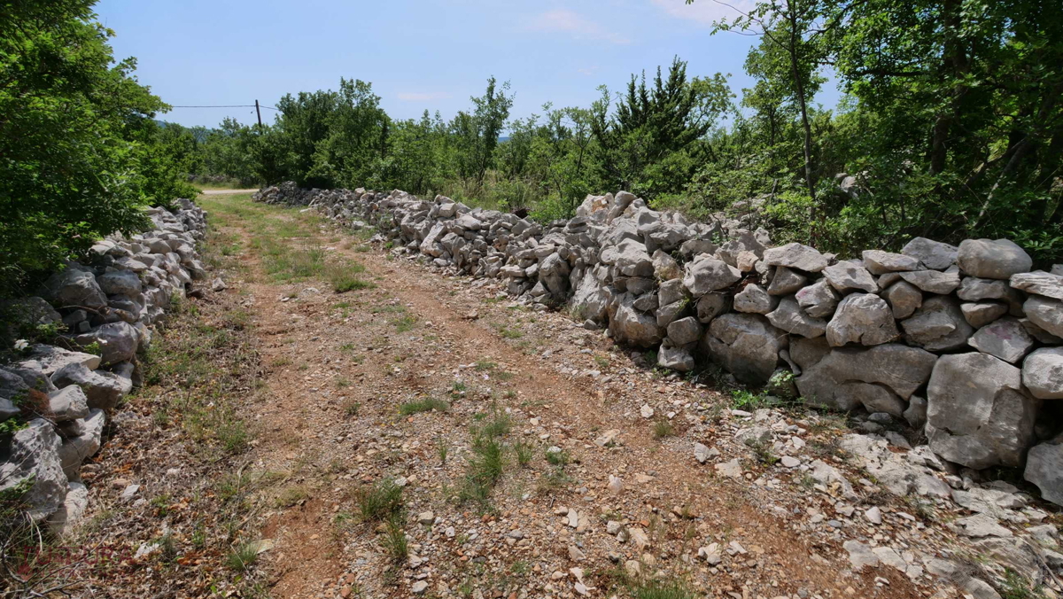 STARIGRAD - SELINE, GRADBENO ZEMLJIŠČE 3264 M2, PRODAJA, POGLED NA MORJE, LOKACIJA