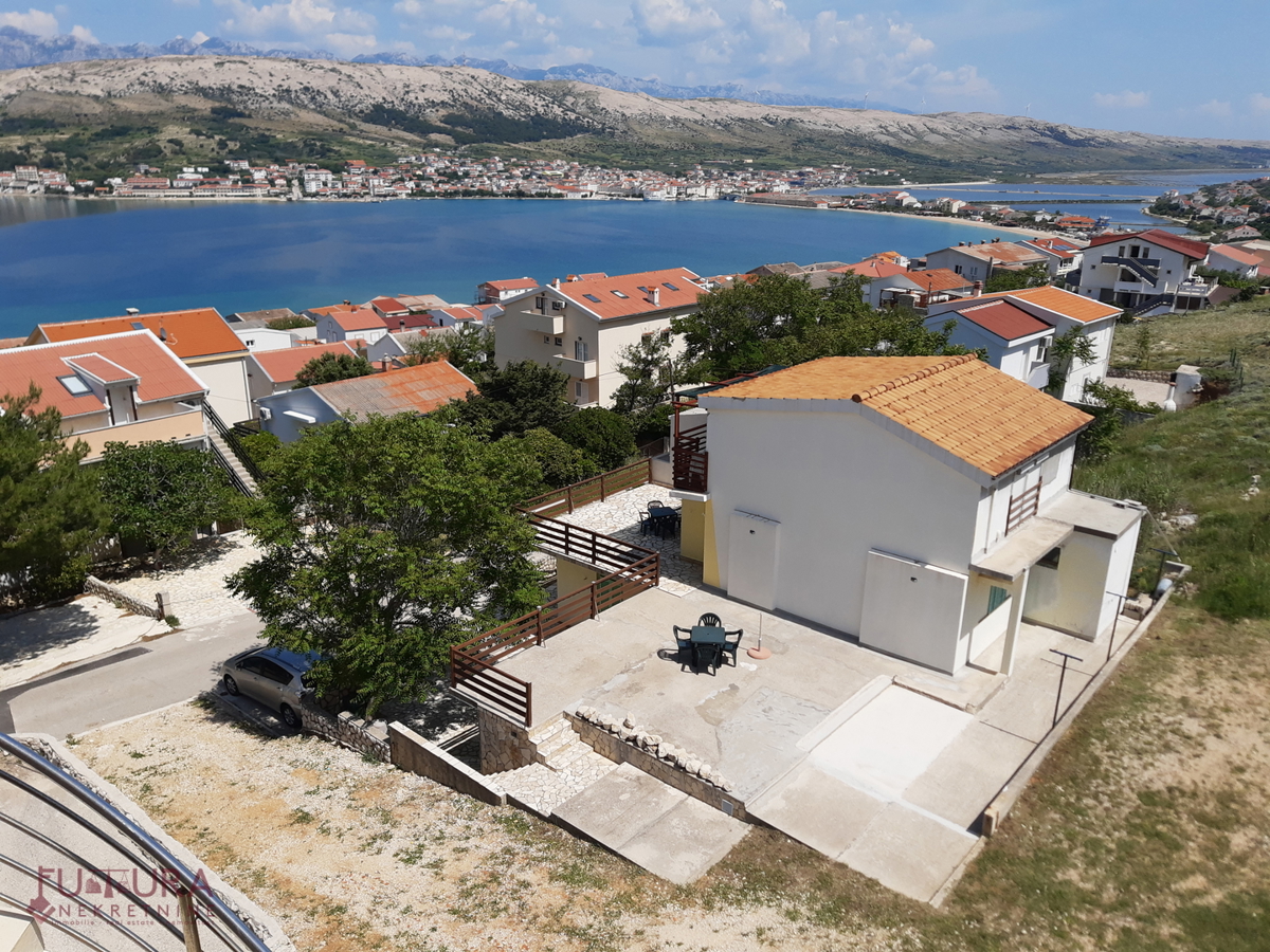 PAG, PRODAJA DVOSTAMBENE HIŠE 246,86 M2, PRODAJA, POGLED, 5 STANOVANJ!!!