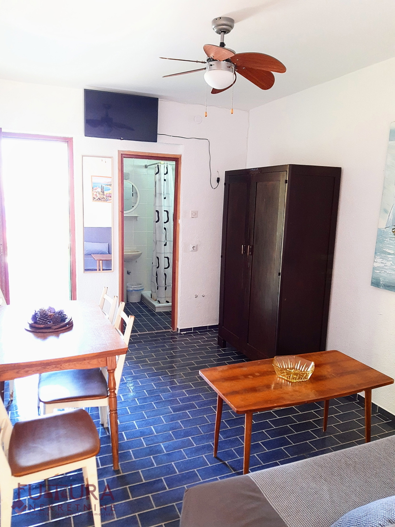 PAG, PRODAJA DVOSTAMBENE HIŠE 246,86 M2, PRODAJA, POGLED, 5 STANOVANJ!!!