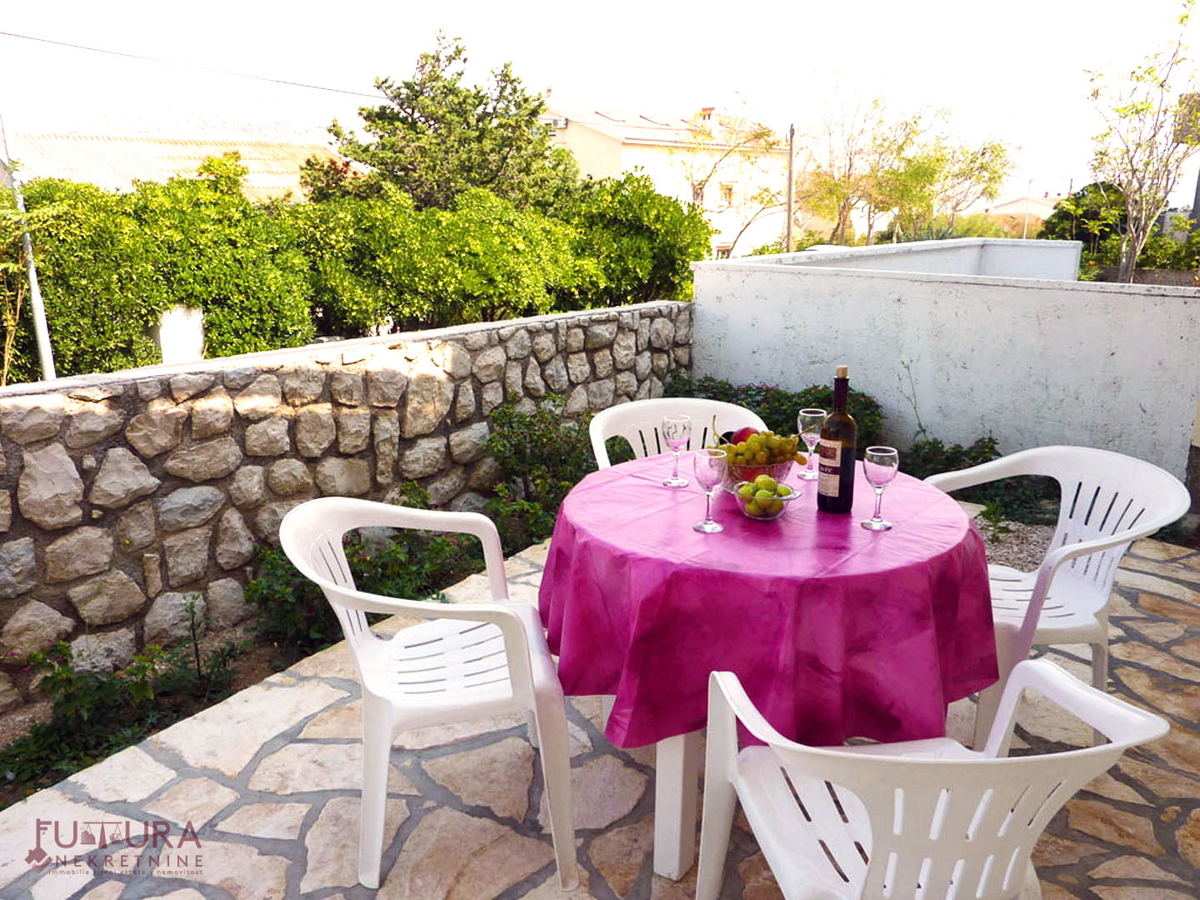 PAG, PRODAJA DVOSTAMBENE HIŠE 246,86 M2, PRODAJA, POGLED, 5 STANOVANJ!!!