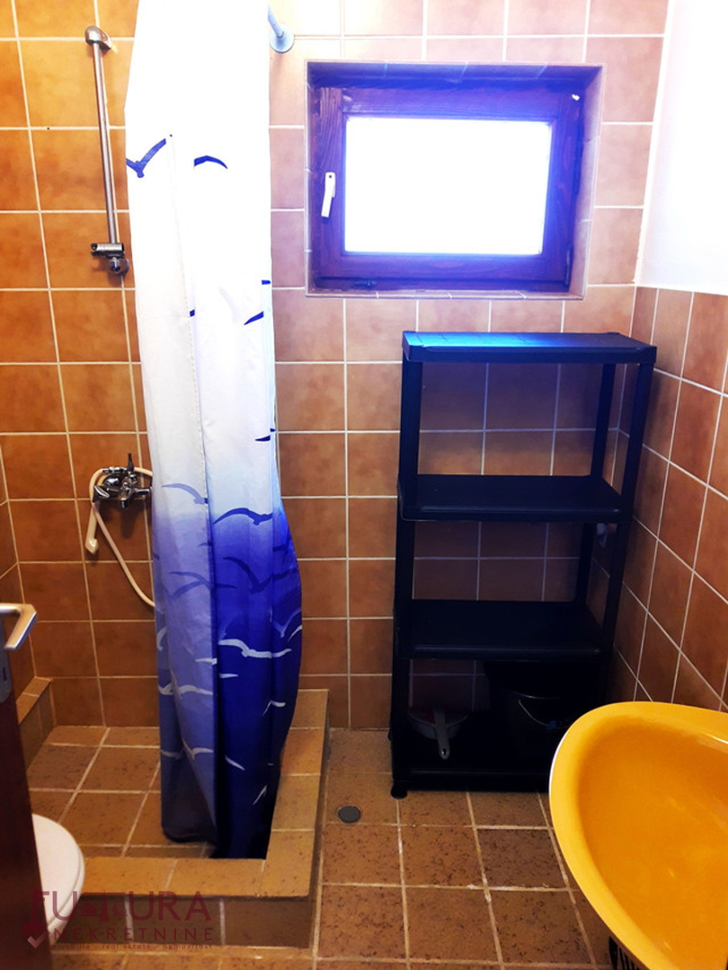 PAG, PRODAJA DVOSTAMBENE HIŠE 246,86 M2, PRODAJA, POGLED, 5 STANOVANJ!!!