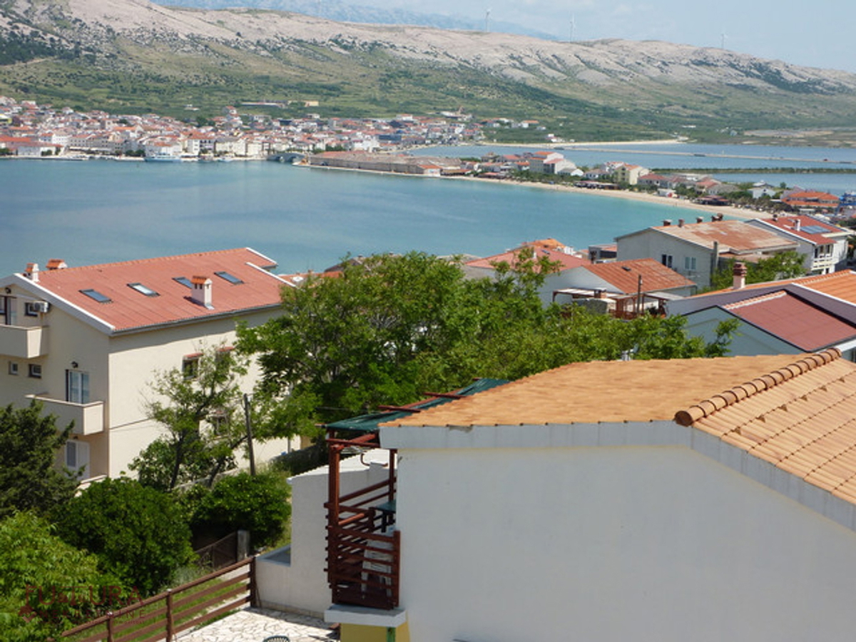 PAG, PRODAJA DVOSTAMBENE HIŠE 246,86 M2, PRODAJA, POGLED, 5 STANOVANJ!!!