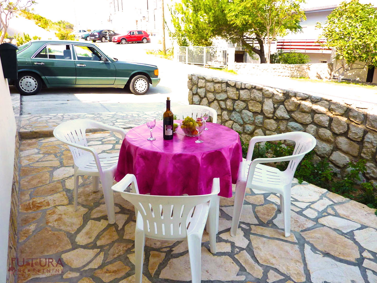 PAG, PRODAJA DVOSTAMBENE HIŠE 246,86 M2, PRODAJA, POGLED, 5 STANOVANJ!!!