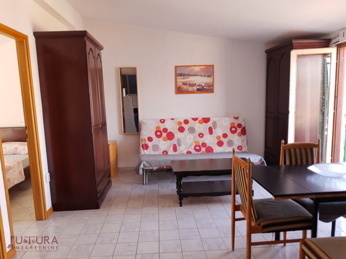 PAG, PRODAJA DVOSTAMBENE HIŠE 246,86 M2, PRODAJA, POGLED, 5 STANOVANJ!!!