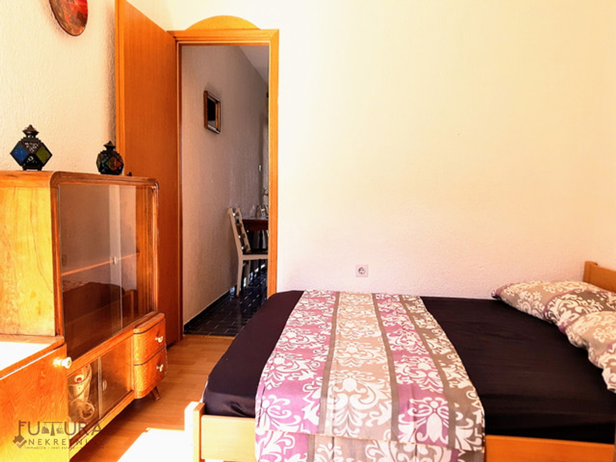 PAG, PRODAJA DVOSTAMBENE HIŠE 246,86 M2, PRODAJA, POGLED, 5 STANOVANJ!!!