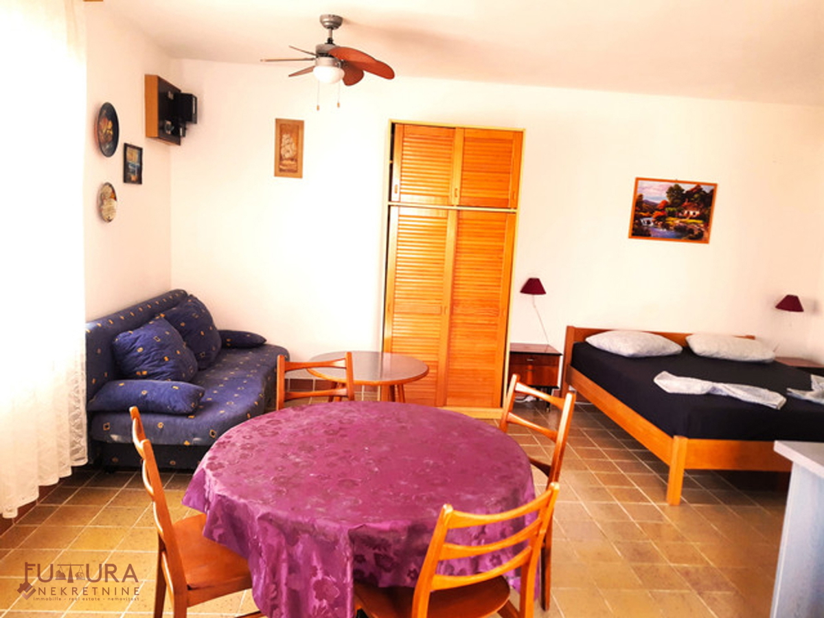 PAG, PRODAJA DVOSTAMBENE HIŠE 246,86 M2, PRODAJA, POGLED, 5 STANOVANJ!!!