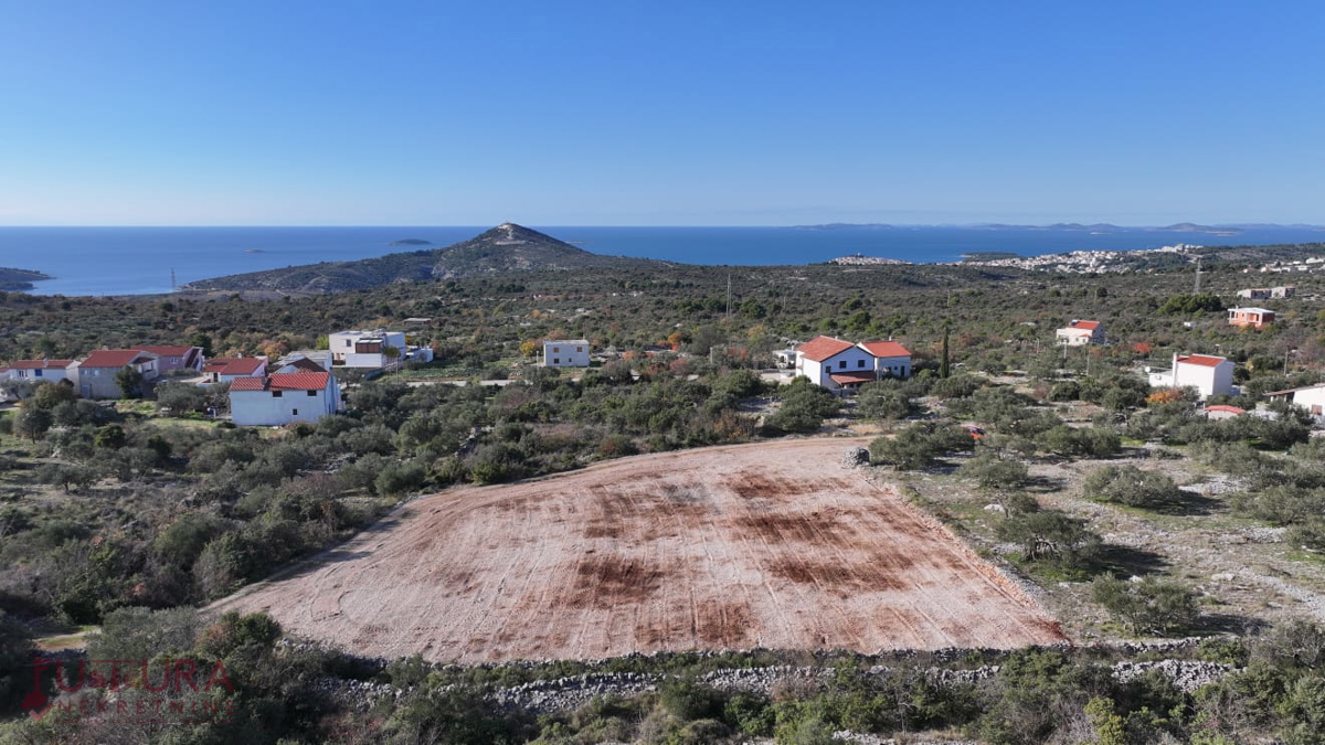 PRIMOŠTEN, GRADBENIŠKO ZEMLJIŠČE 1285 M2, PRODAJA, ČUDOVIT POGLED!!