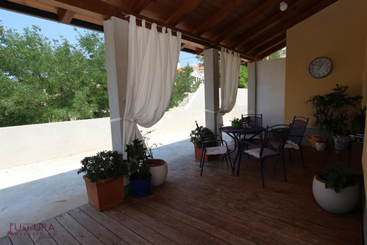 Pag, prodaja hiše 298 m2, pogled, lokacija!