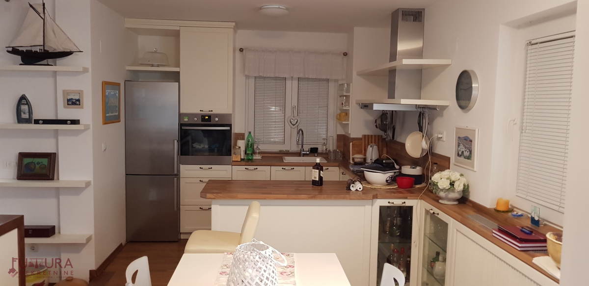 Pag, prodaja hiše 298 m2, pogled, lokacija!