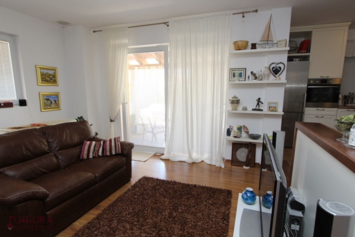 Pag, prodaja hiše 298 m2, pogled, lokacija!