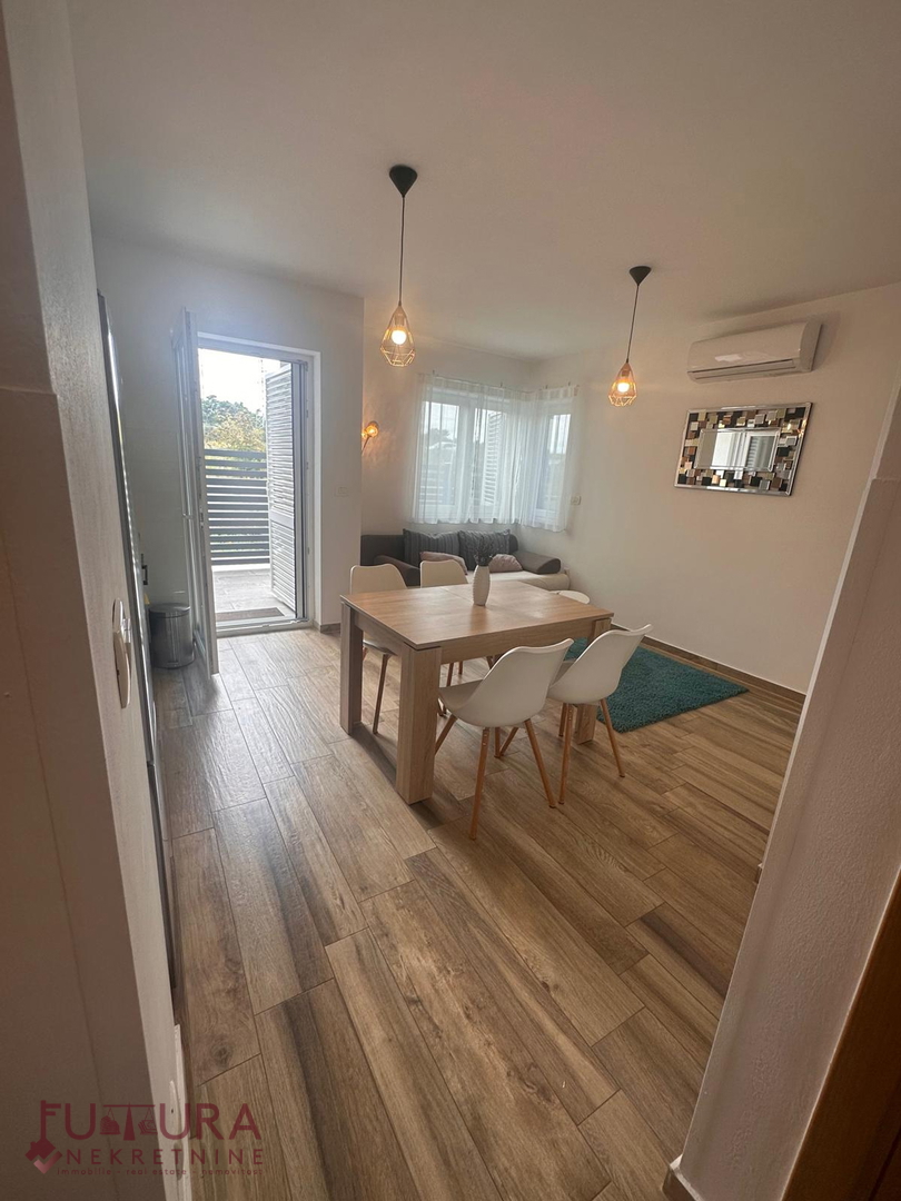 ZADAR - NIN, STANOVANJE 49,29 M2, PRODAJA, VRT, LOKACIJA!!!