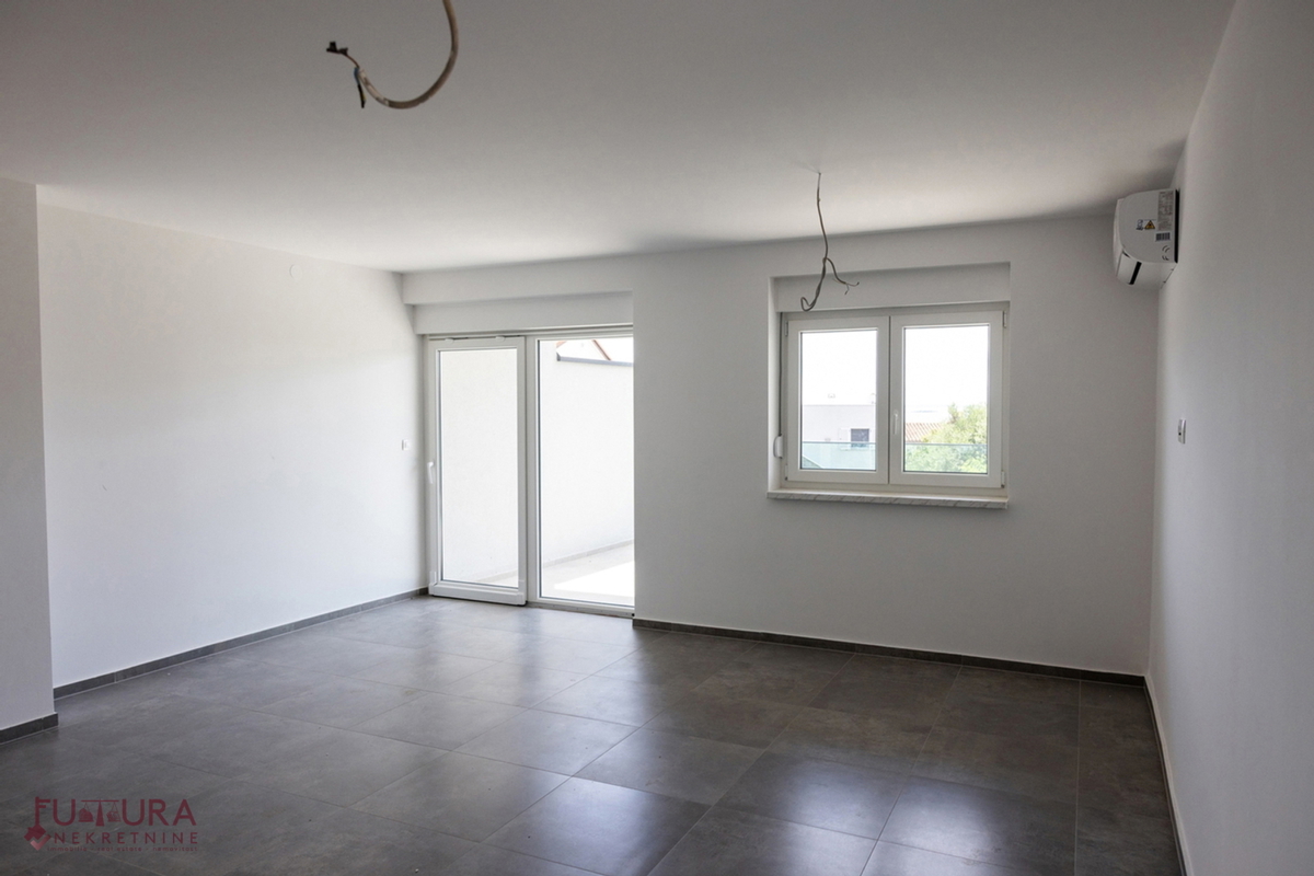 Pag - Mandre, stan 100,32 m2, prodaja, razgled, vrt, garaža, lokacija