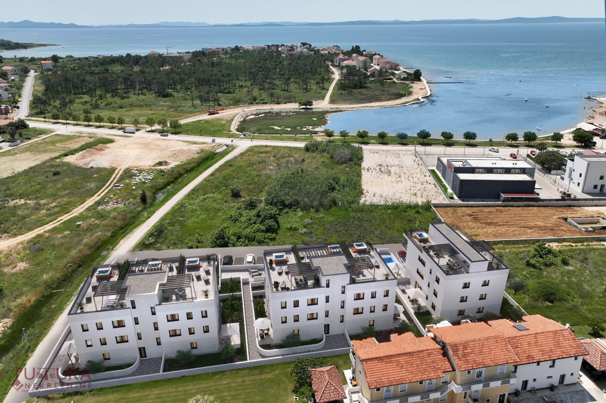 ZADAR - PRIVLAKA, STAN 107 M2, PRODAJA, RAZGLED, STREŠNA TERASA, LOKACIJA!!!