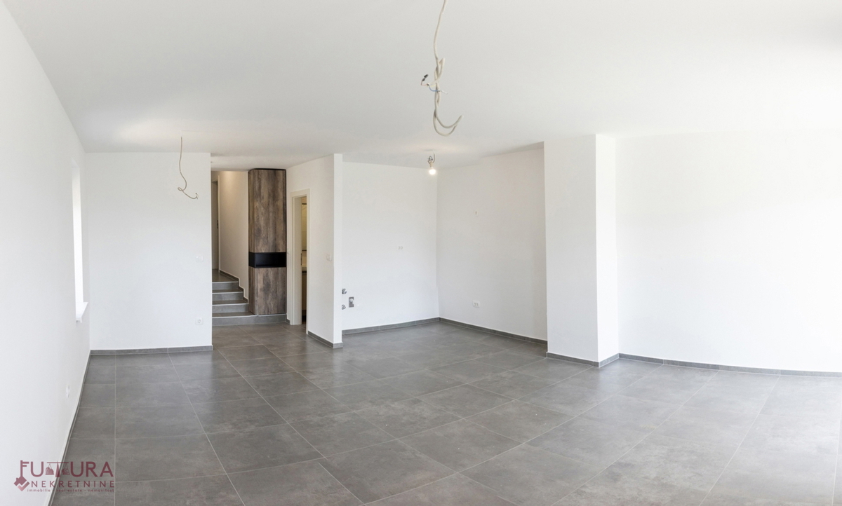 Pag - Mandre, stan 100,32 m2, prodaja, razgled, vrt, garaža, lokacija