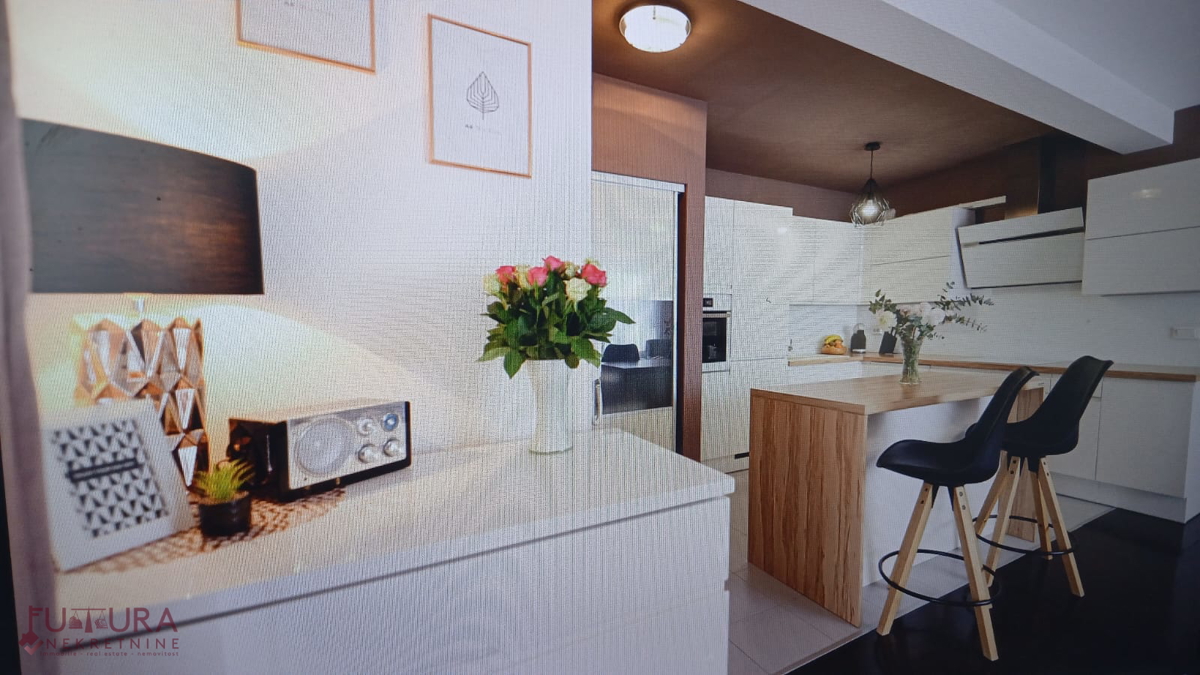 ZADAR - PLOVANIJA, STANOVANJE 72 M2, PRODAJA, LOKACIJA!!