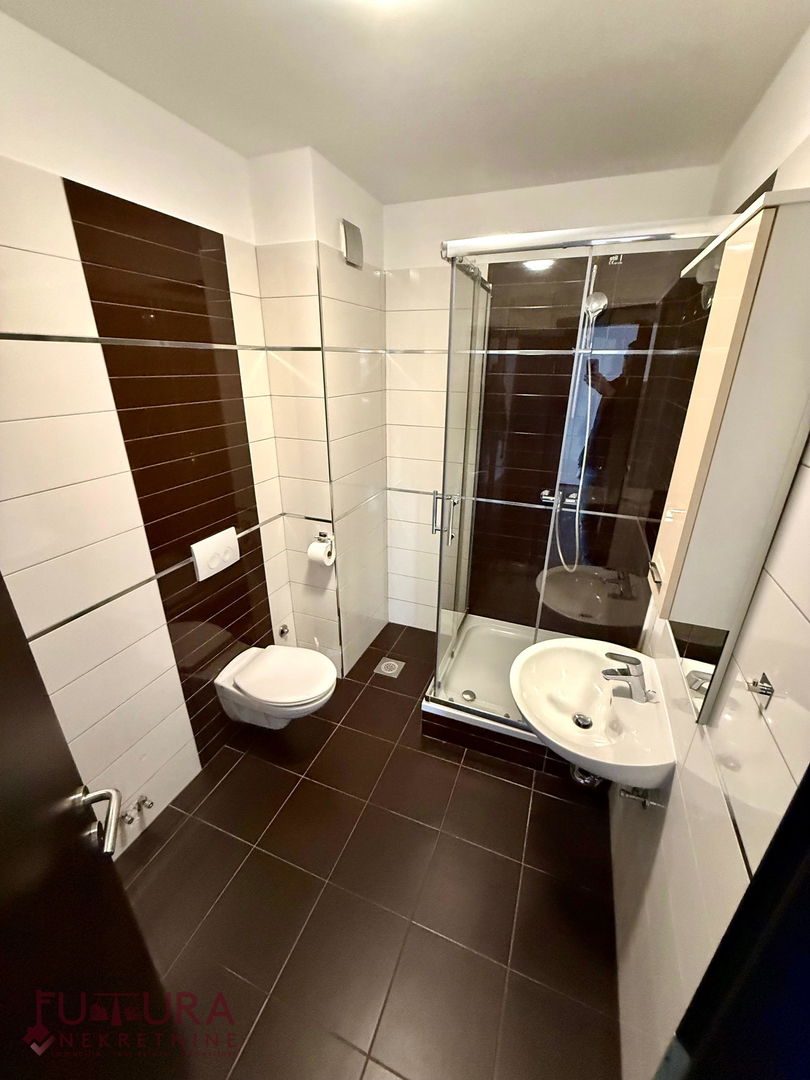 ZADAR - PLOVANIJA, STANOVANJE 72 M2, PRODAJA, LOKACIJA!!