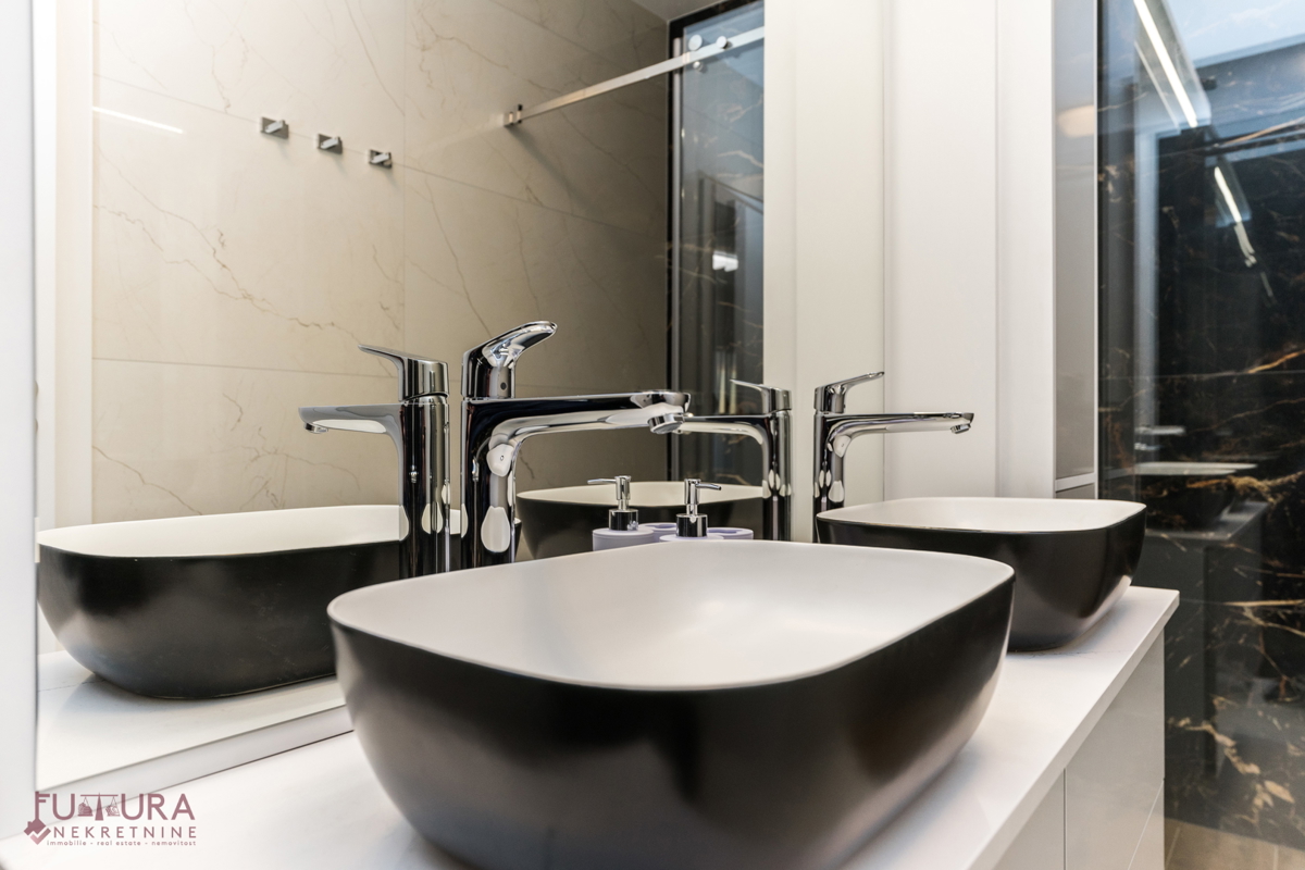 ZADAR - ZATON, VILA 223,23 M2, PRODAJA, RAZGLED, LOKACIJA, BAZEN, NOVO!!!