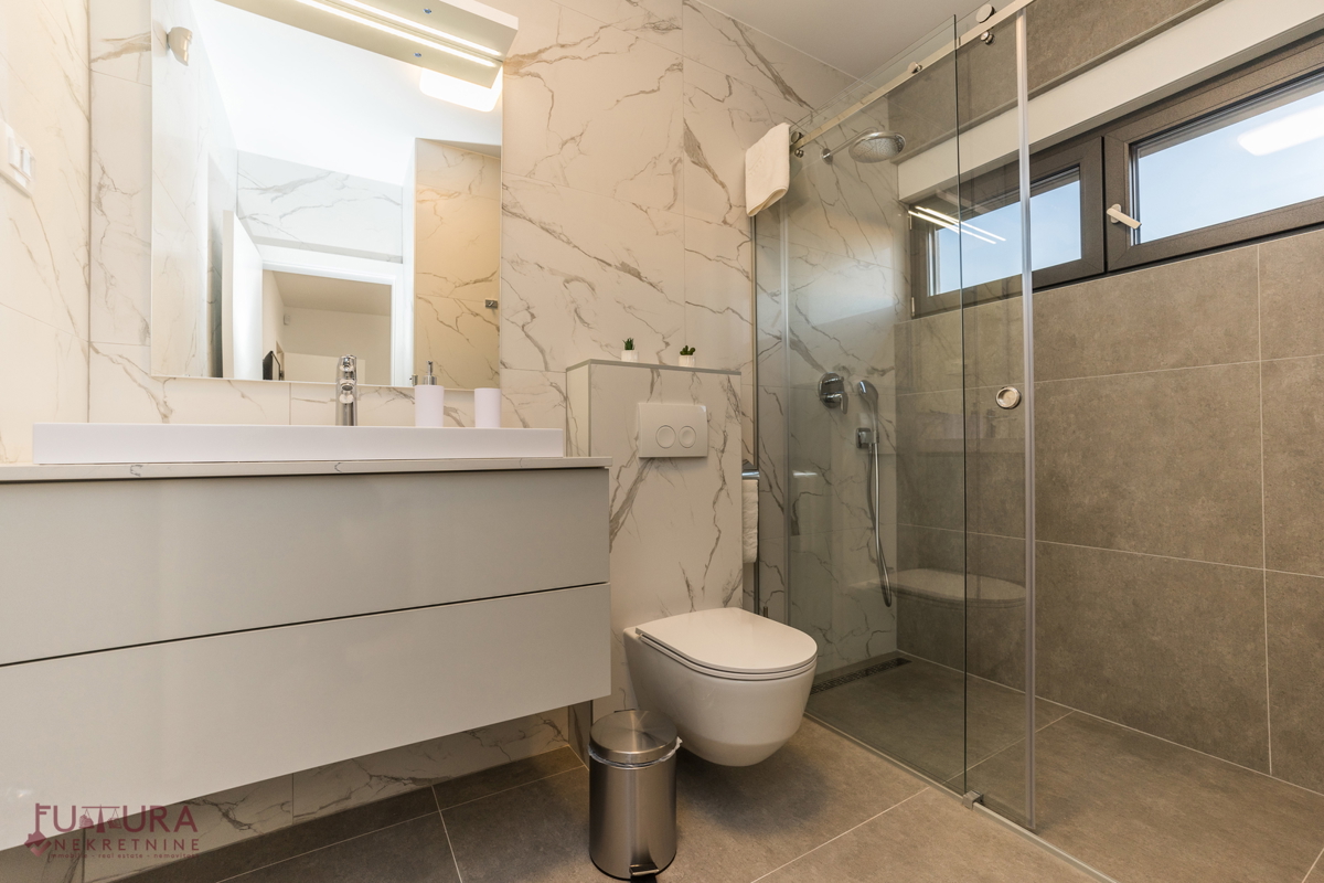 ZADAR - ZATON, VILA 223,23 M2, PRODAJA, RAZGLED, LOKACIJA, BAZEN, NOVO!!!