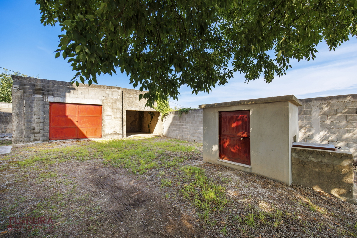 ZADAR - SMILČIĆ, HIŠA 470 M2, PRODAJA, GARAŽA!