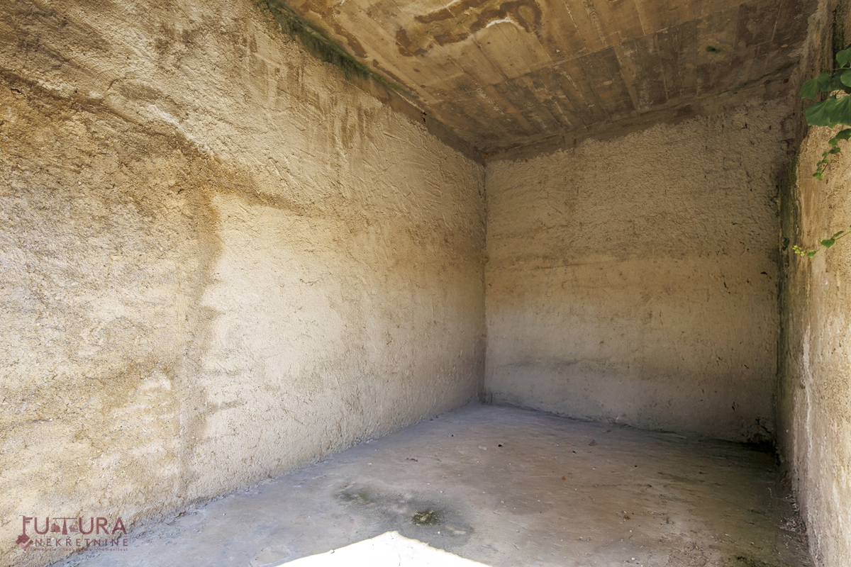 ZADAR - SMILČIĆ, HIŠA 470 M2, PRODAJA, GARAŽA!