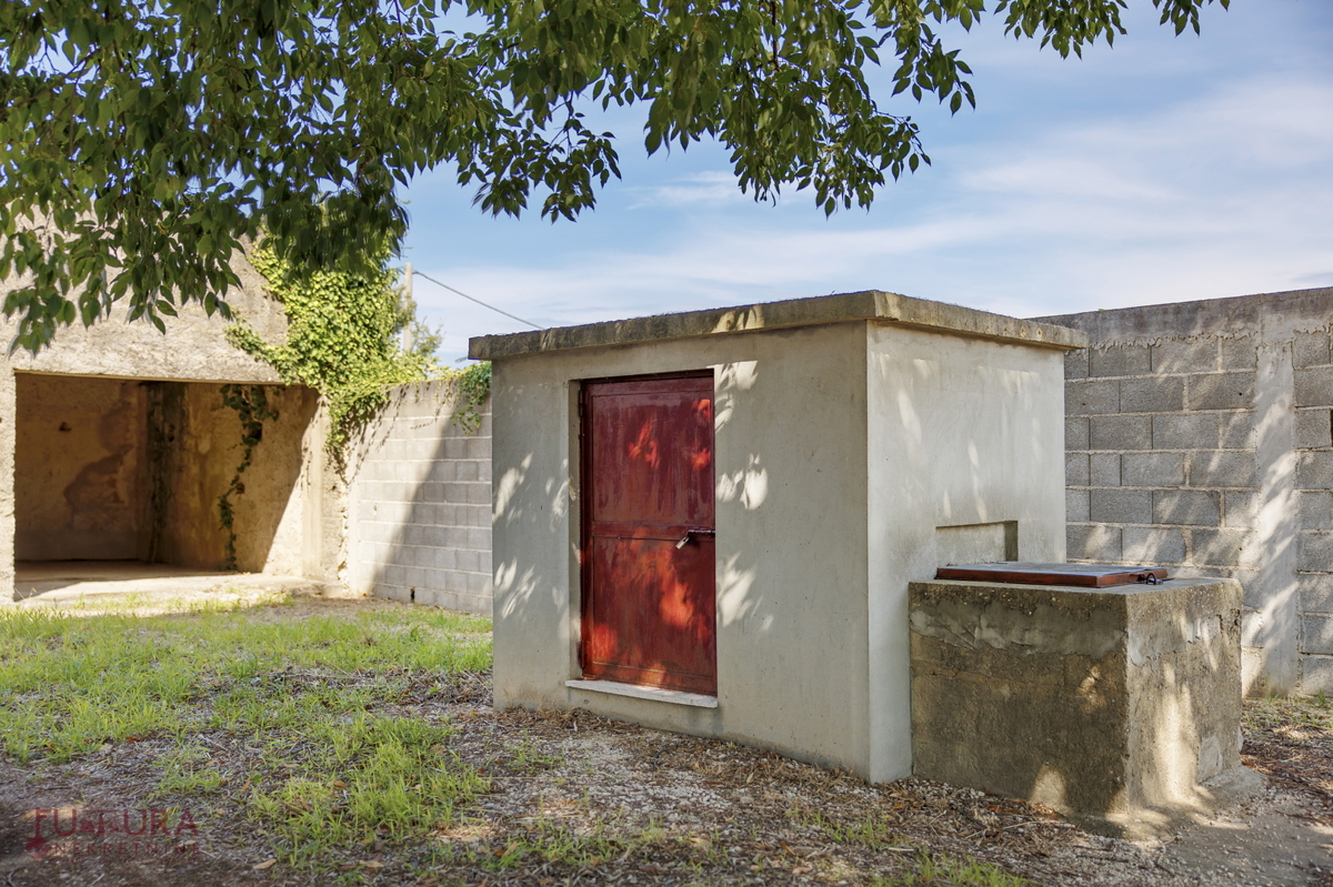 ZADAR - SMILČIĆ, HIŠA 470 M2, PRODAJA, GARAŽA!